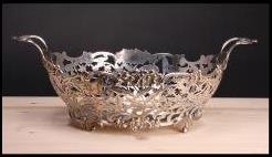 Dutch bread basket