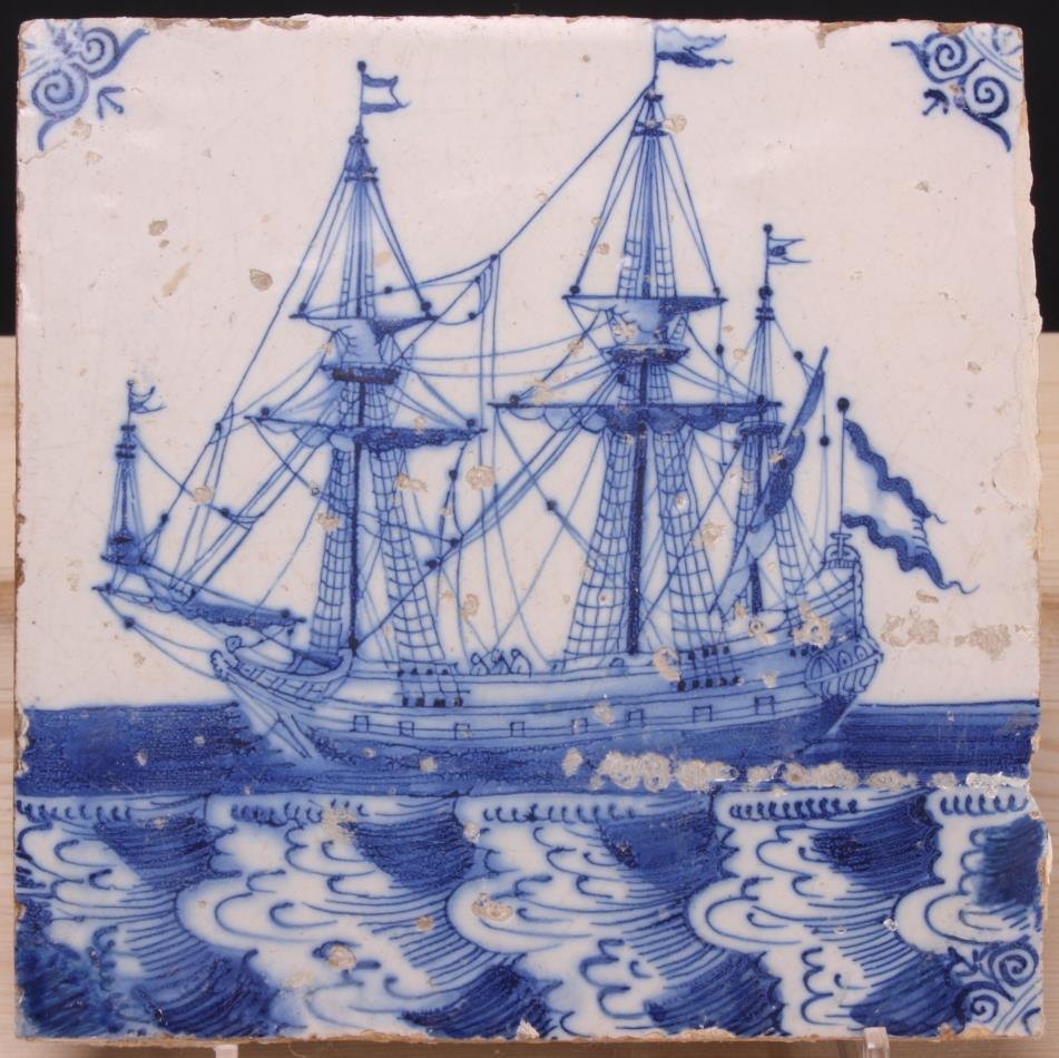 Dutch tile with ship